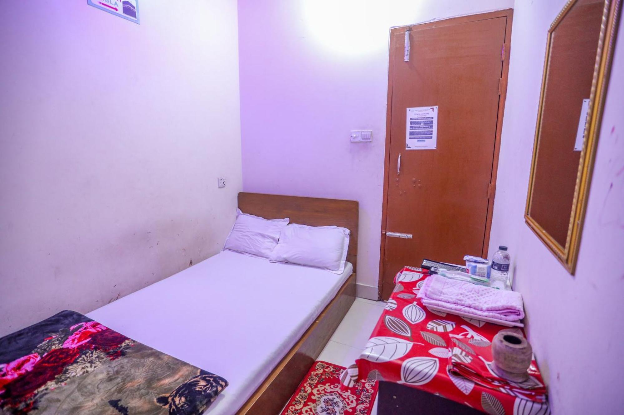 Hotel Victoria Inn Dhaka Esterno foto